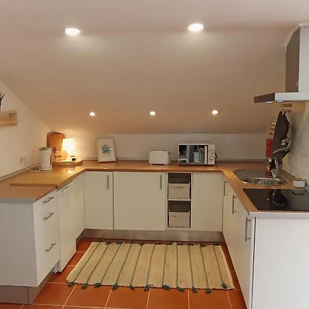 Refugio Do Seixal (Madeira)