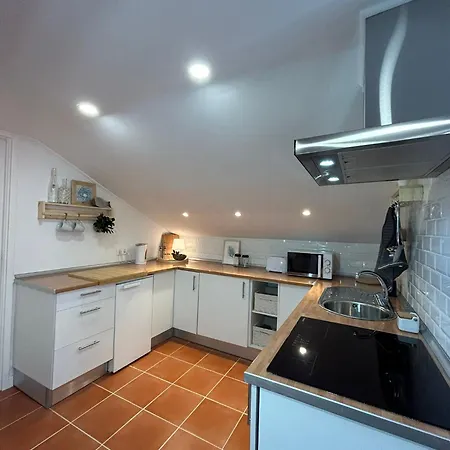 Refugio Do * Сейшал